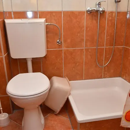 Gradac 13681e * Gradac (Split-Dalmatia)