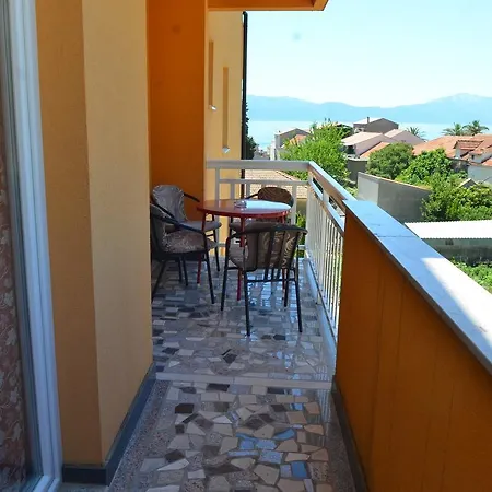 Gradac 13681e * Gradac (Split-Dalmatia)